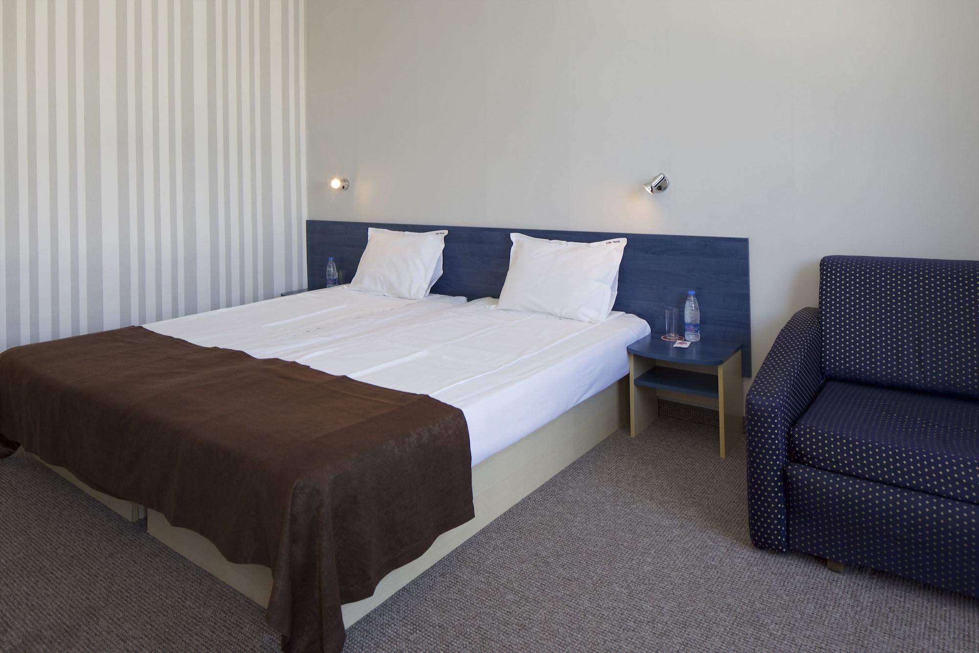 Hotel Bohemi And Free Parking Slantschew brjag