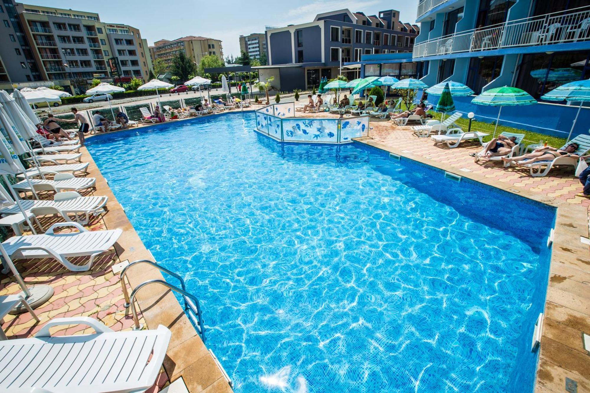 Hotel Bohemi And Free Parking