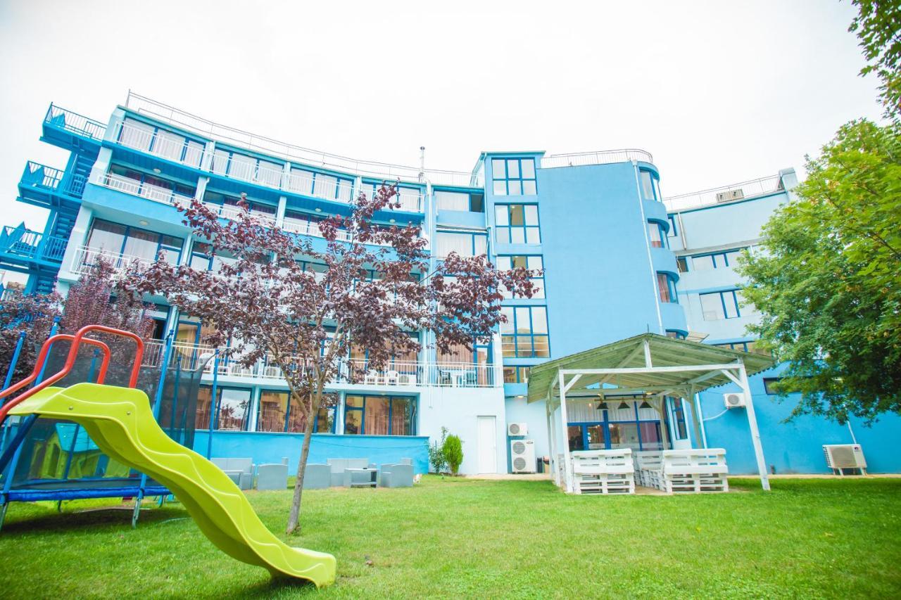 Hotel Bohemi And Free Parking