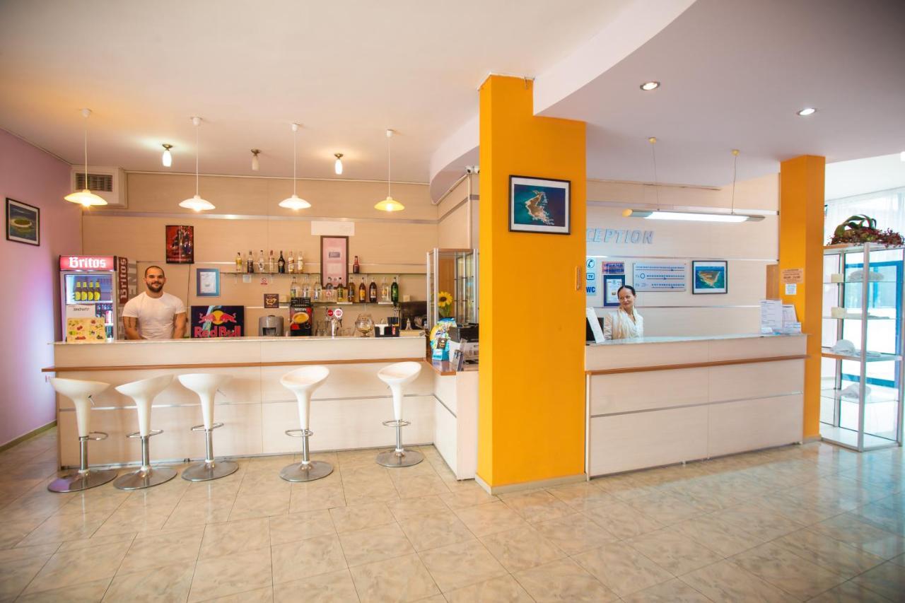 Hotel Bohemi And Free Parking Sunny Beach
